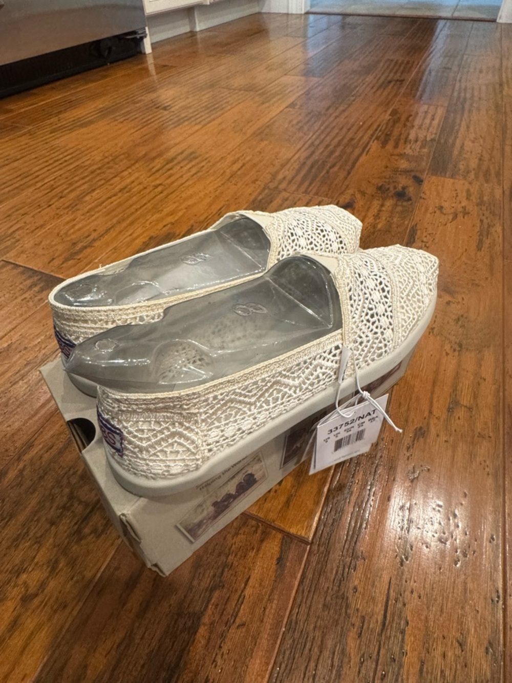 Skechers White Crochet Slip-On Loafers - Picture 4 of 7